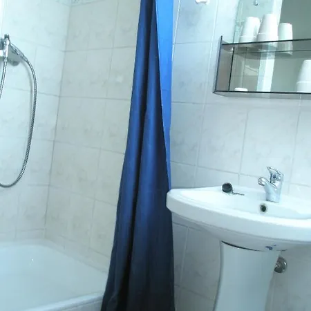 克苏尔膳食公寓酒店 Říčany 外观 照片